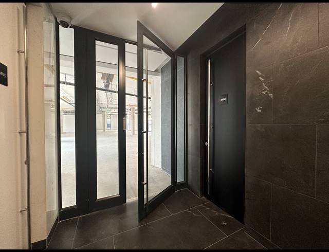 1,601M² OFFICE TO LET IN SANDTON CENTRAL
